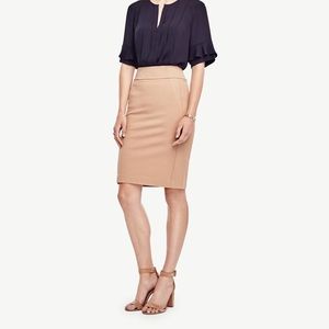 Ann Taylor Seamed Sandy tan Pencil Skirt